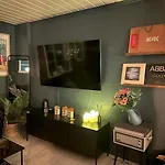Scenic Private House Surrounded By Nature بيت للعطل *