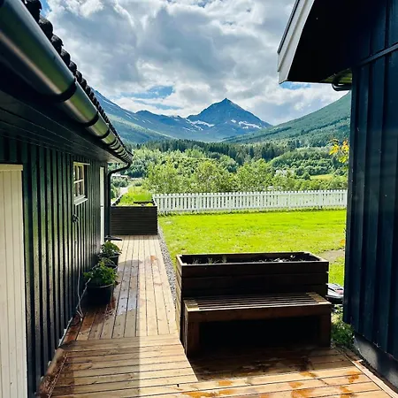 Scenic Private House Surrounded By Nature *