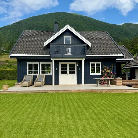 Scenic Private House Surrounded By Nature Prázdninový dům