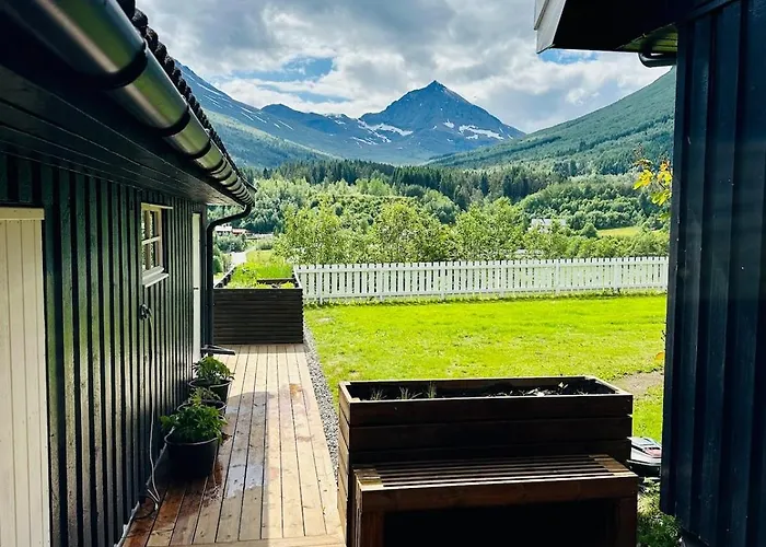 Scenic Private House Surrounded By Nature *